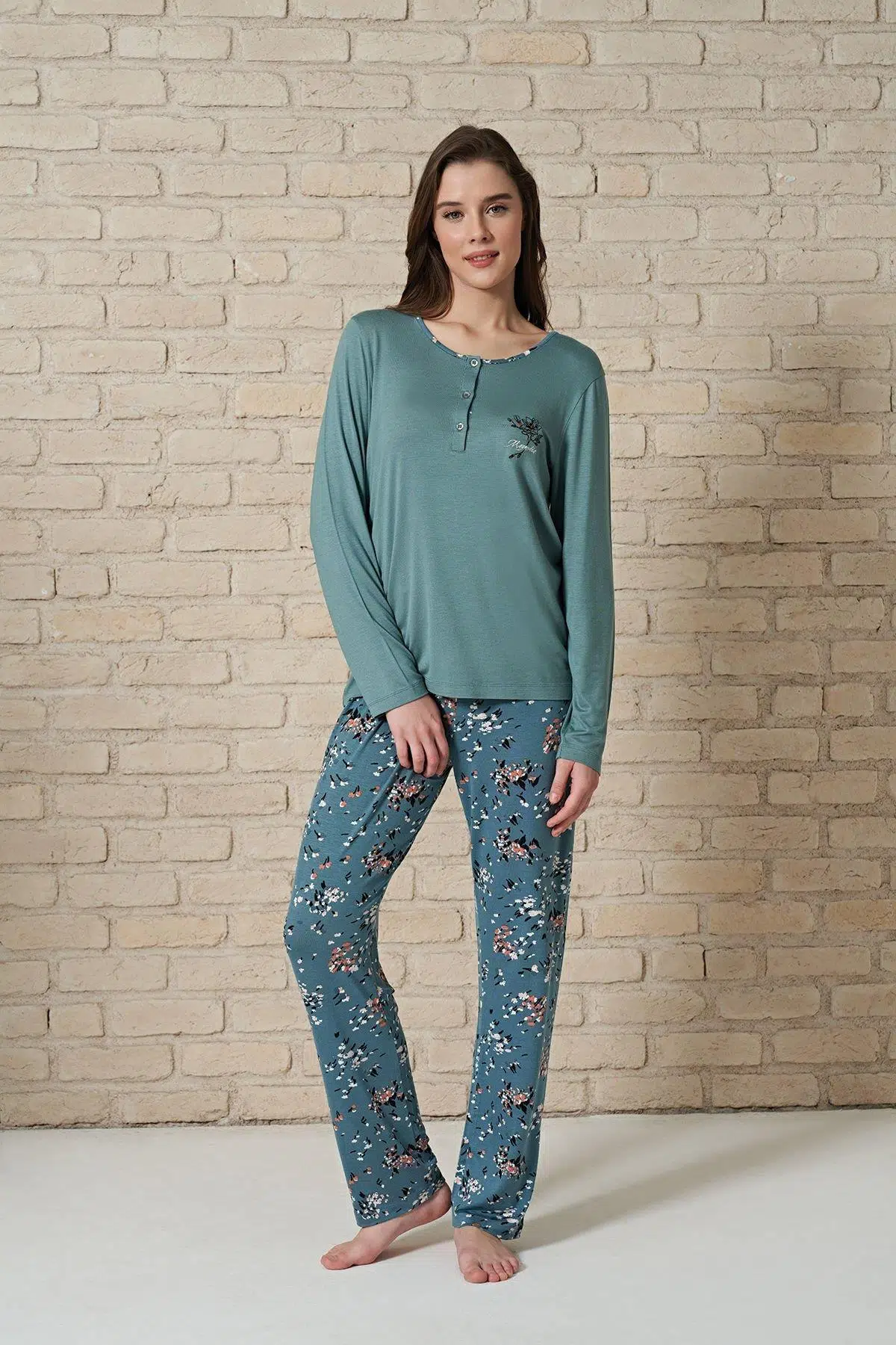 1730 Büyük Beden Kadın Düğmeli Uzun Kollu Pijama Takımı - YEŞİL