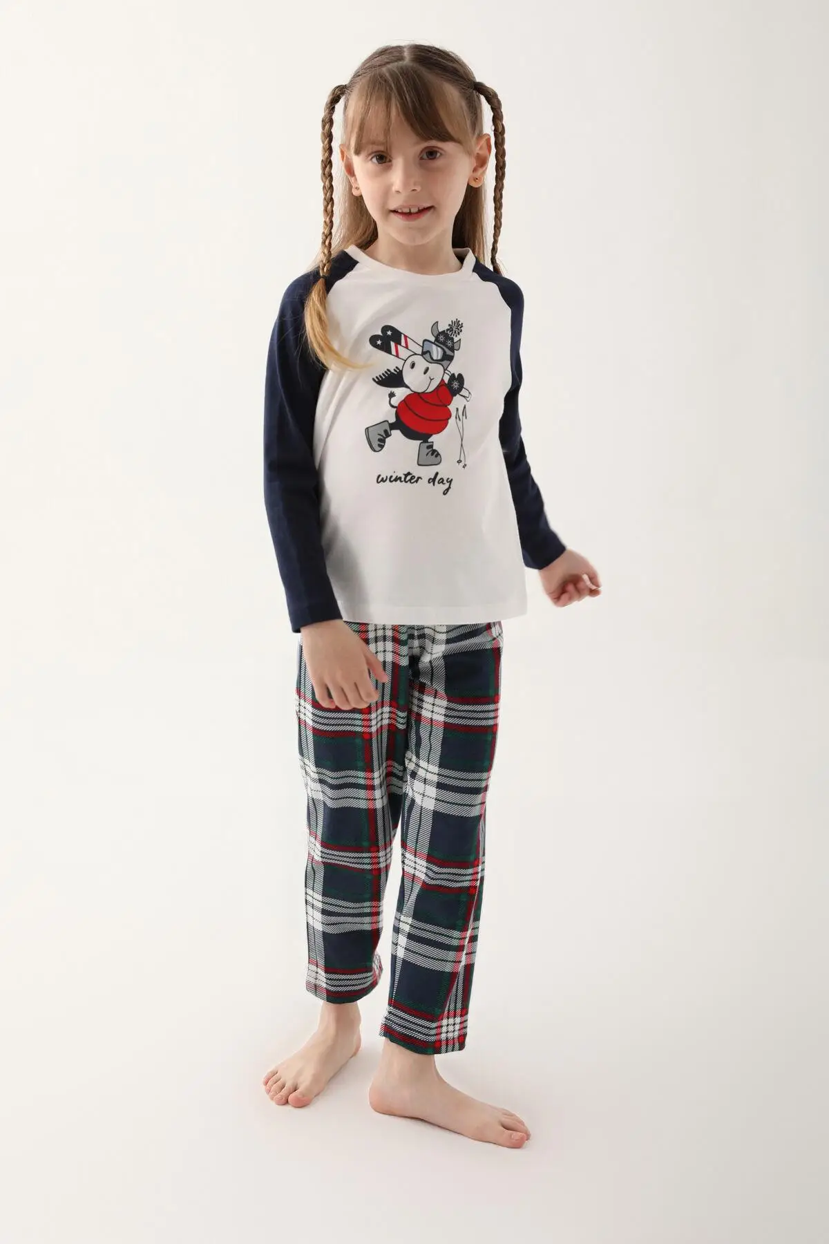 Arnetta 2600 Garson Winter Day Kız Çocuk Uzun Kol Pijama Takım - KREM