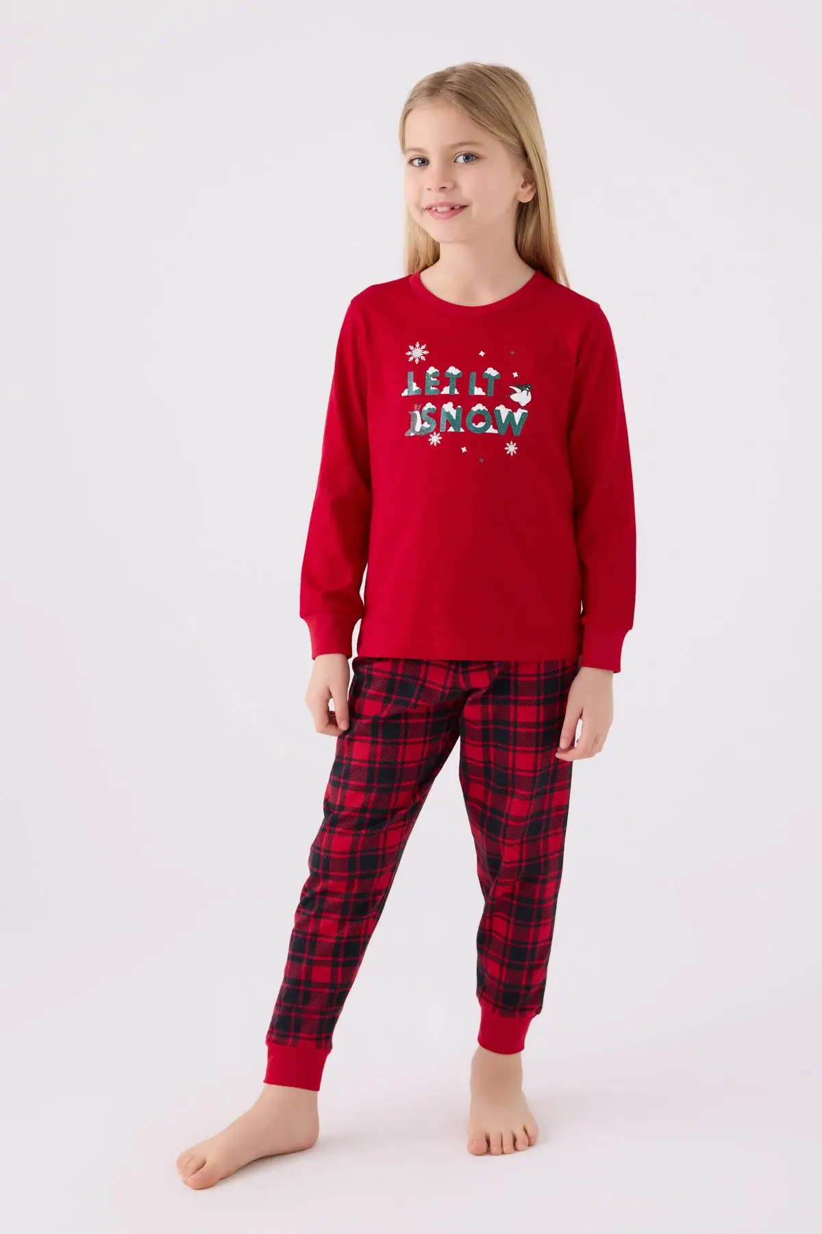 Arnetta 3105 Garson Noel Let İt Snow Kız Çocuk Kırmızı Uzun Kol Pijama Takım - KIRMIZI