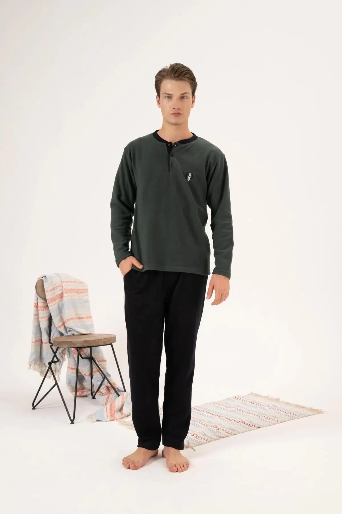 Estiva 24421 Erkek Kışlık Polar Düğmeli Yaka Pijama Takımı - HAKİ