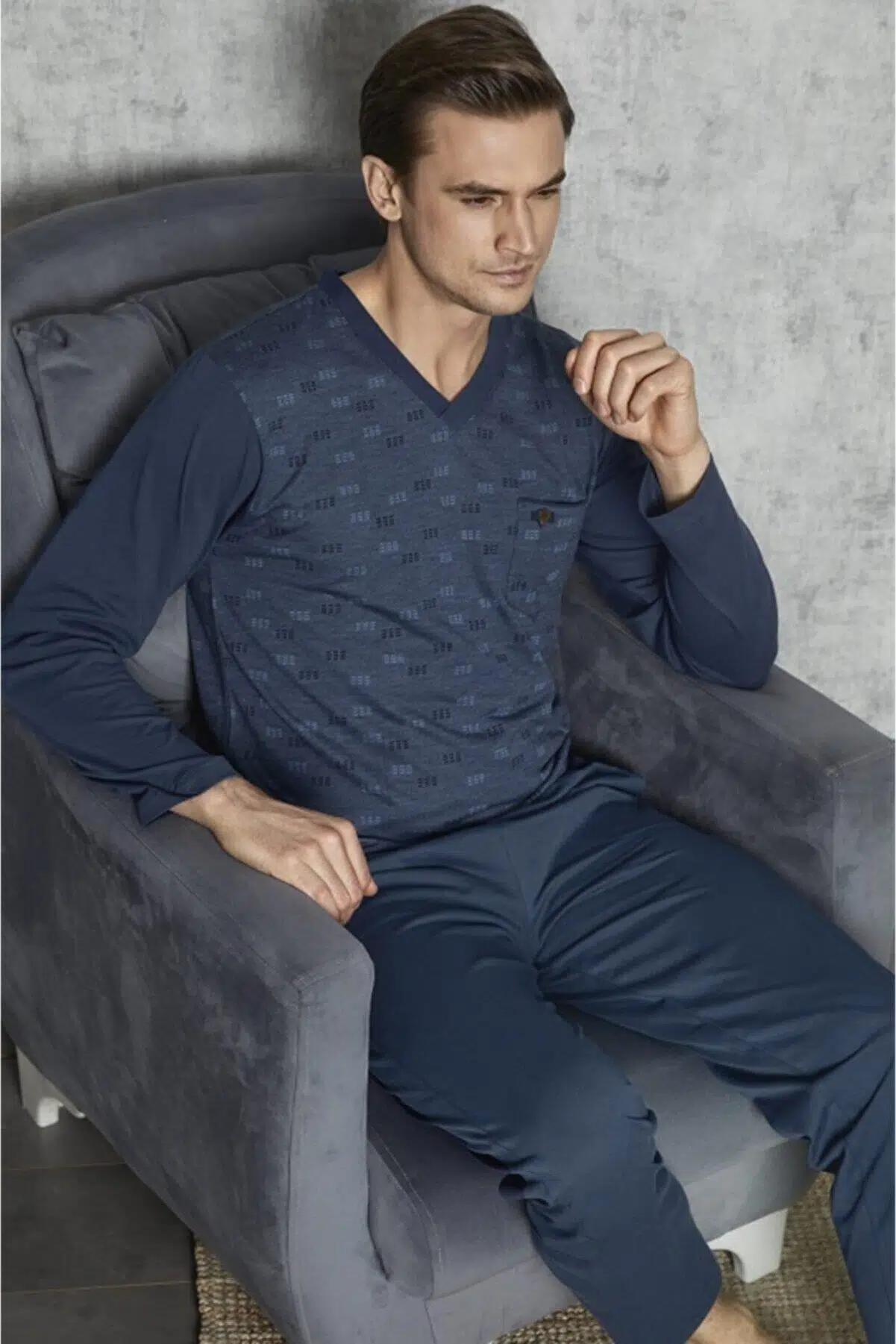 Kly 7420 Erkek Battal V Yaka Pijama Takımı - İNDİGO