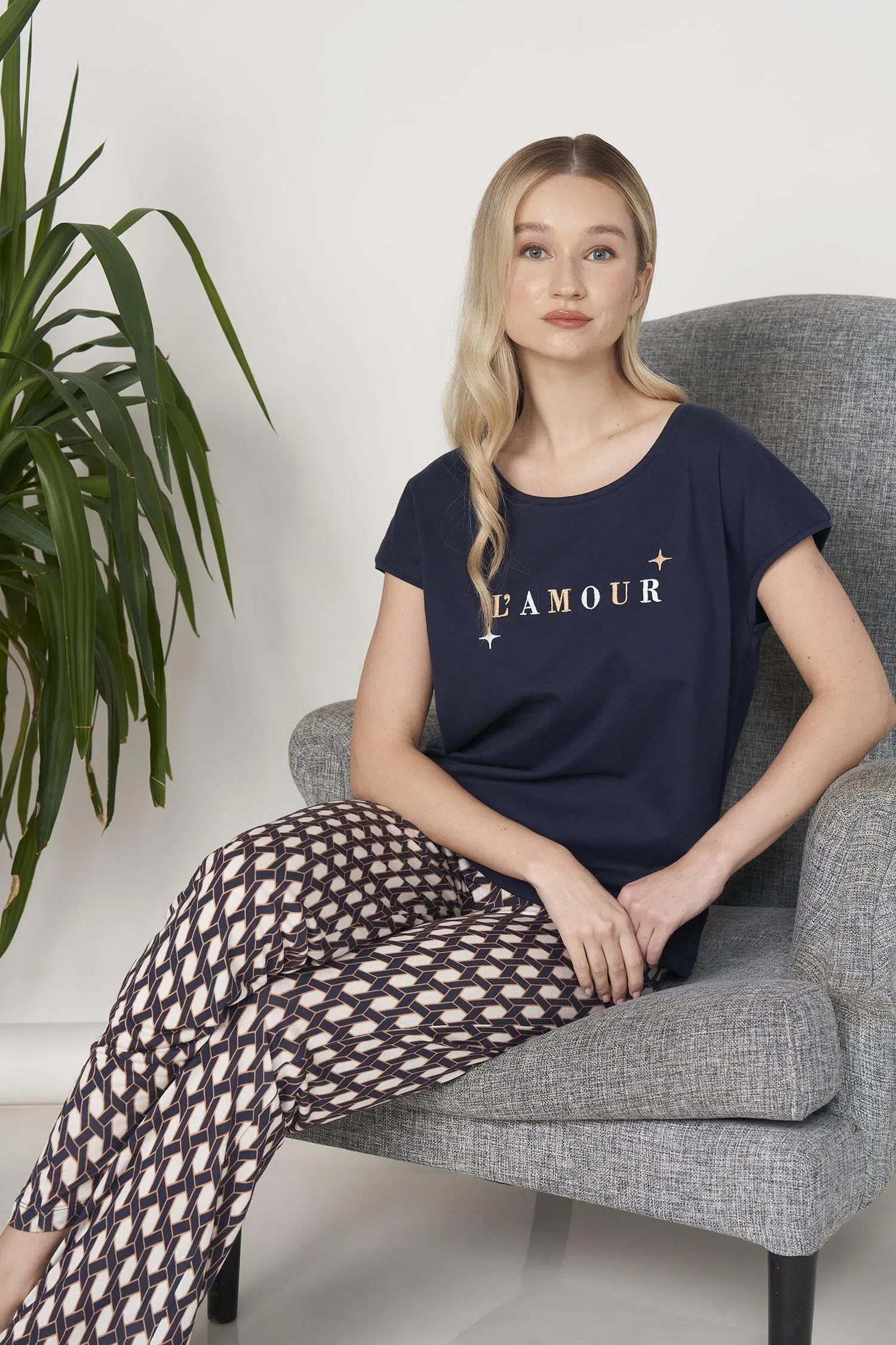 Pijadore 1634 Kadın Lamour Kısa Kol Pijama Takım - LACİVERT