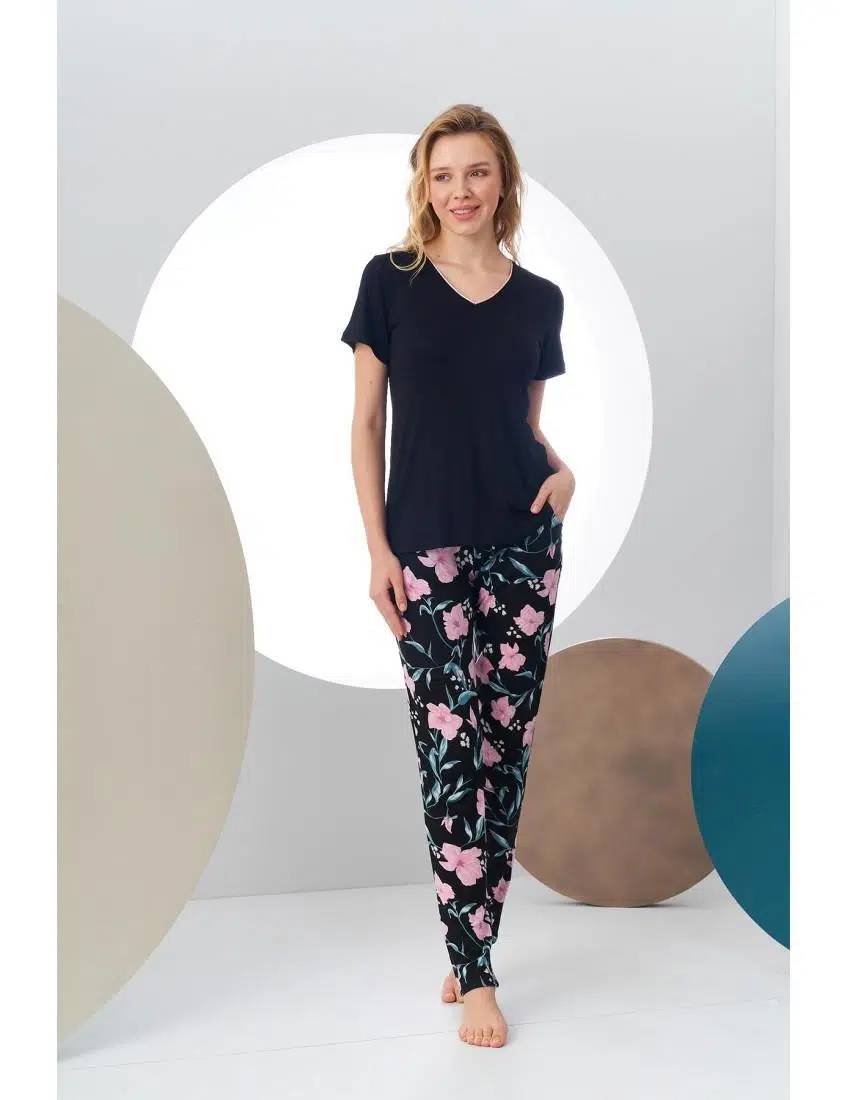 Pjs 24168 Kadın Kısa Kollu V Yaka Desenli Pijama Takım - SİYAH