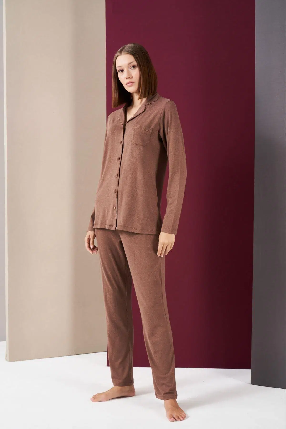 Pjs 26032 Kadın Boydan Düğmeli Patlı Uzun Kol Pijama Takım - KARAMEL