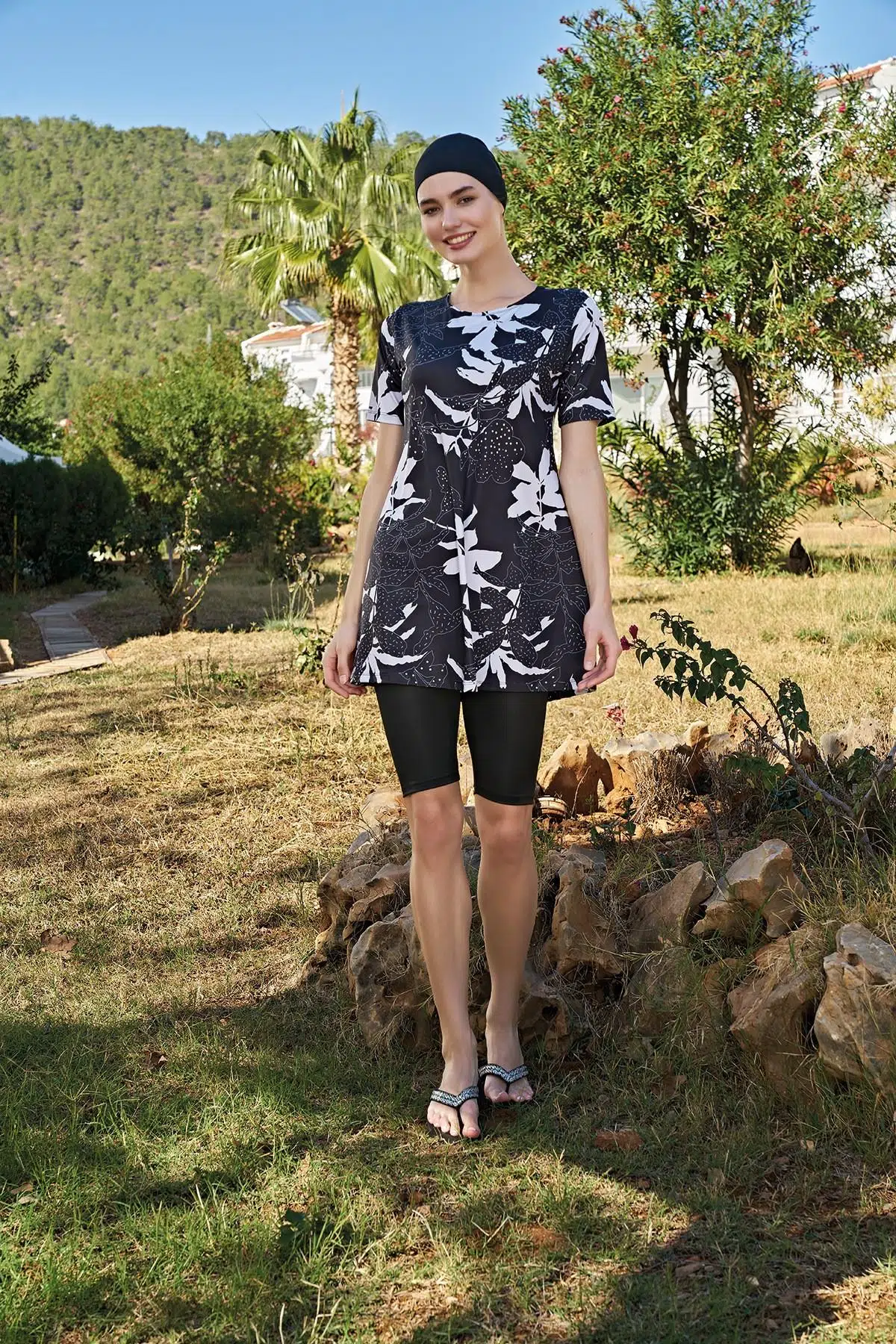 Ruko Maio 23140-2 Kadın Yarım Kol Yarım Tesettür Mayo - SİYAH