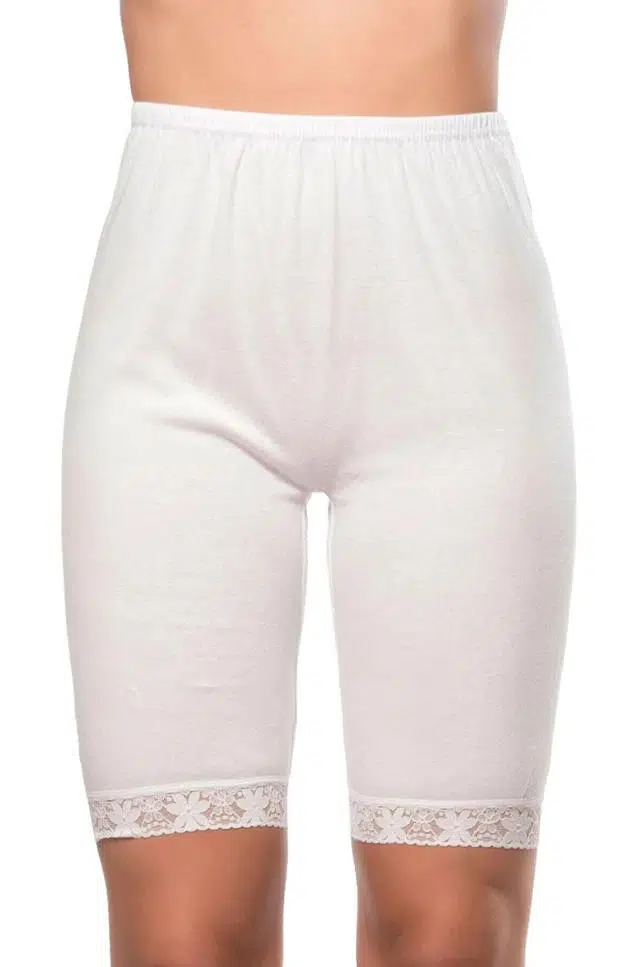 Yıldız 3650 Kadın Dantelli Paçalı Külot 1 Adet - BEYAZ